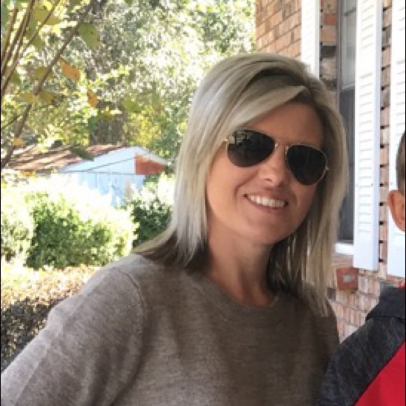 Meet your Posher, Chelci - Picture 1 of 1